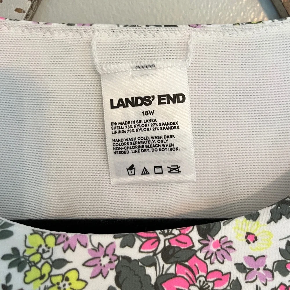 Lands'‎ End Women's Short Sleeve Tankini Top Women Size 18